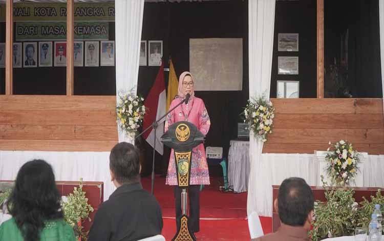 Pj Wali Kota Palangka Raya, Hera Nugrahayu saat menyampaikan sambutan dalam acara peresmian museum. (FOTO: HUMAS)