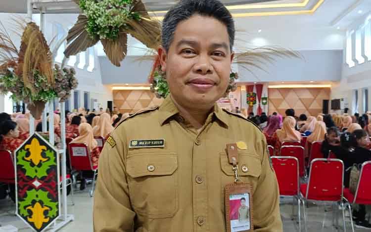 Kepala Dinas DP3APPKB kabupaten Pulang Pisau Ma'ruf Kurkhi. (FOTO: RETHA)?