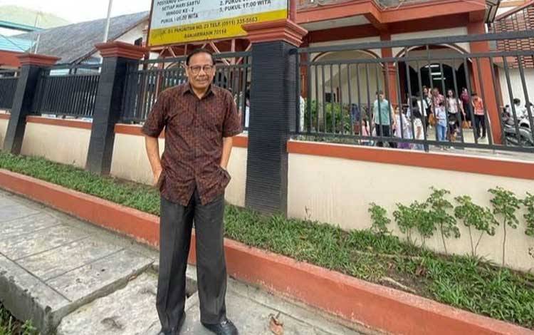Pengamat Ekonomi di bidang Perkebunan, Rawing Rambang. (FOTO: Istimewa)
