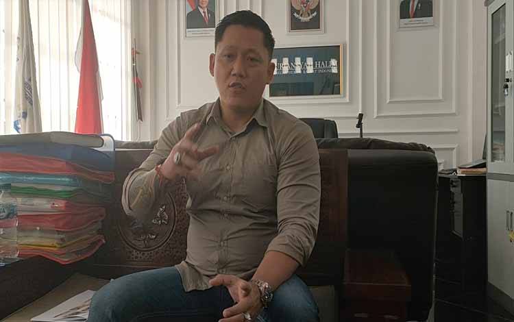 Kuasa Hukum Anton Kurniawan Suriansyah Halim (Foto : PATHUR)