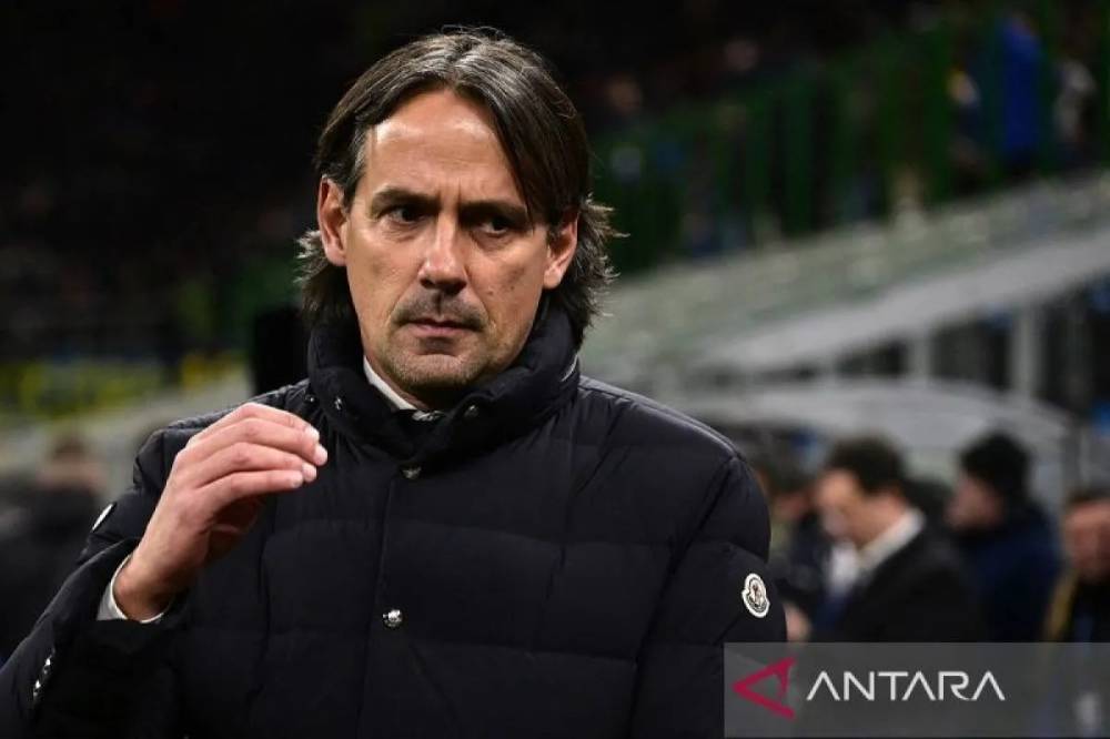 Pelatih Inter Milan asal Italia Simone Inzaghi saat pertandingan sepak bola Serie A Italia di stadion San Siro di Milan. ANTARA/AFP/Miguel Medina/am.