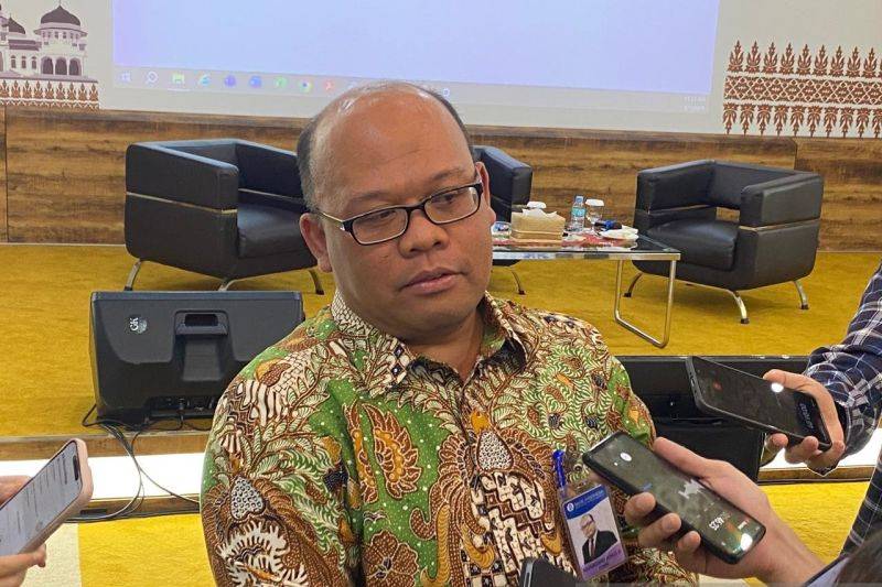 Direktur Departemen Kebijakan Makroprudensial (DKMP) Bank Indonesia (BI) Nugroho Joko Prastowo saat acara pelatihan wartawan di Banda Aceh, Aceh, Jumat (7/2/2025). ANTARA/Rizka Khaerunnisa