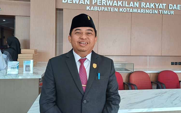 Ketua DPRD Kotawaringin Timur Rimbun, Senin, 10 Februari 2025. (FOTO: DEWI)