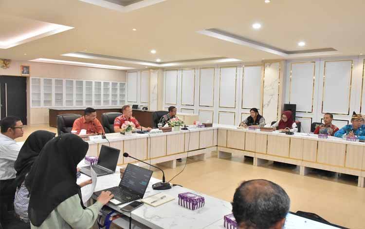 Suasana saat jajaran Pemkab Kapuas ikuti Rakor Pengawasan Perencanaan dan Penganggaran Daerah 2025. (FOTO: IST)