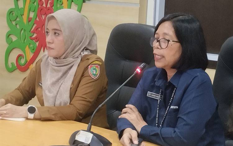 Penyampaian berita resmi statistik Provinsi Kalimantan Tengah pada Senin, 3 Maret 2025. (FOTO: TESTI PRISCILLA)