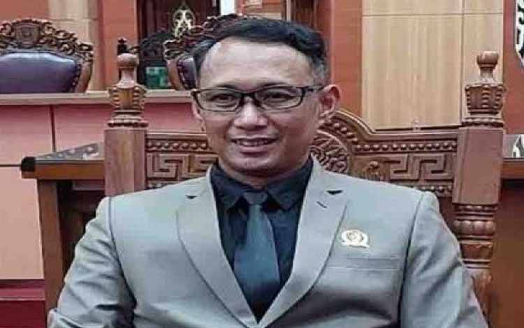 Anggota Komisi III DPRD Palangka Raya, Jati Asmoro (Foto:MARINI)