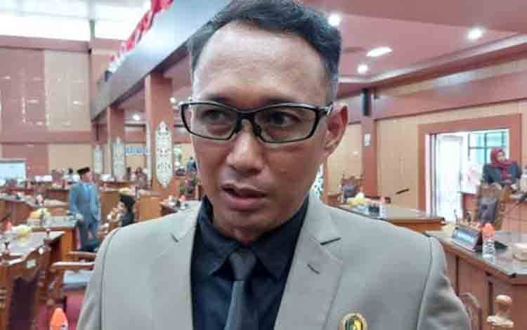 Anggota DPRD Palangka Raya, Jati Asmoro. (FOTO: MARINI)