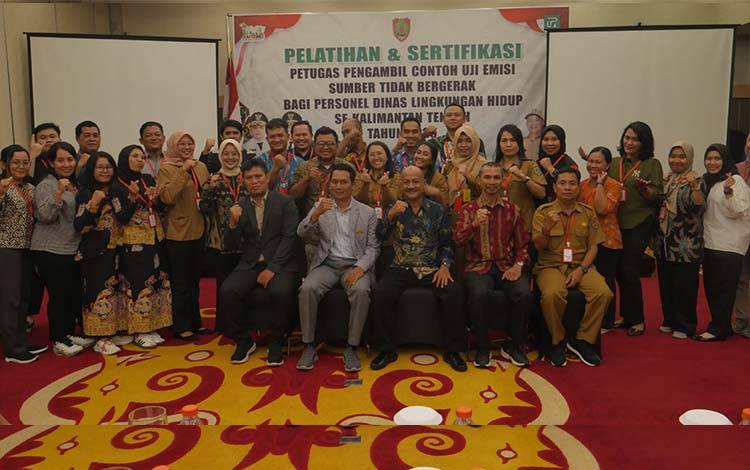 Foto bersama saat rangkaian pelatihan dan sertifikasi petugas, Selasa, 8 April 2025. (FOTO: IST)