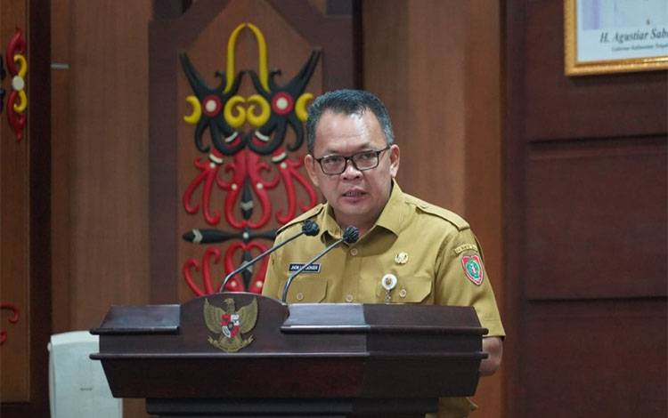 Plt Kepala Biro Pemerintahan dan Otonomi Daerah Setda Kalteng John Lis Berger. (FOTO: ARIF)