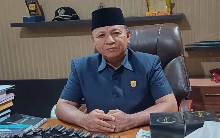 Wakil Ketua Fraksi Partai Golkar DPRD Kabupaten Kotawaringin Timur, Rudianur