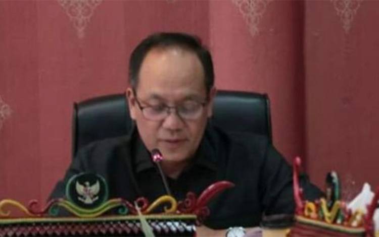 Anggota Komisi III DPRD Palangka Raya, Hasan Busyairi (Foto: MARINI)
