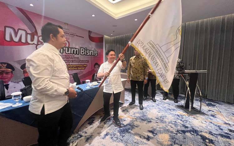 Pelantikan H Muhammad Rifki resmi dilantik sebagai Ketua Umum Badan Pengurus Cabang (BPC) HIPMI Kotawaringin Timur. (FOTO: IST)
