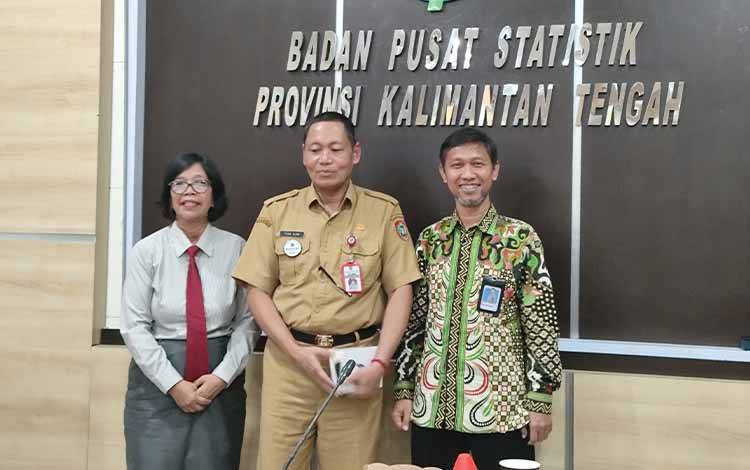 Penyampaian berita resmi statistik oleh BPS dan Pemprov Kalimantan Tengah. (FOTO: TESTI PRISCILLA)