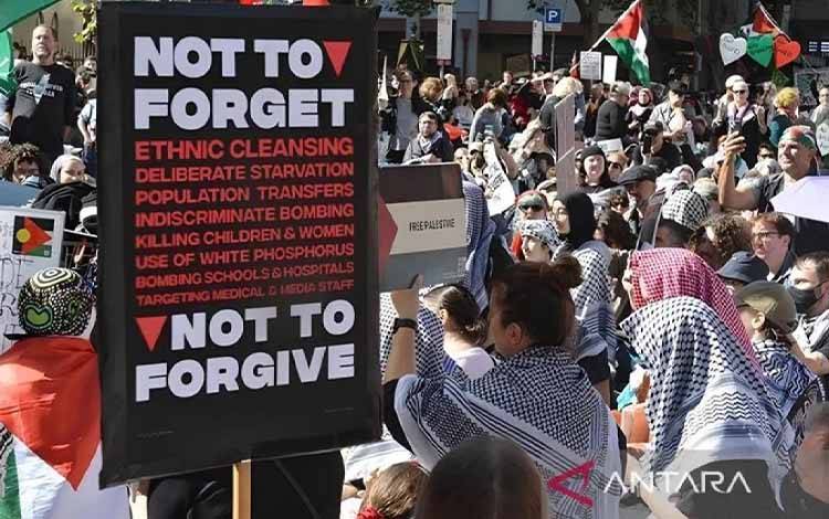 Arsip foto - Unjuk rasa di seluruh Australia untuk menyerukan diakhirinya konflik dan gencatan senjata segera di Gaza dan Lebanon, Minggu (29/9/2024). ANTARA/Anadolu/aa.