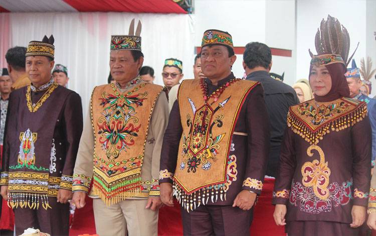 Wakil Gubernur Kalimantan Tengah, Edy Pratowo hadir dan pimpin ?Upacara Peringatan Hari Jadi ke-23 Kabupaten Seruyan (Foto : Fahrul)