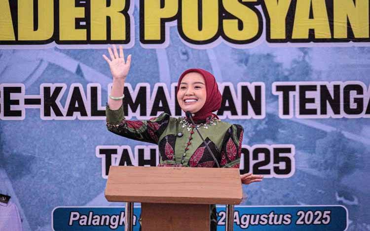 Ketua Tim Pembina Posyandu Provinsi Kalimantan Tengah Aisyah Thisia Agustiar Sabran. (FOTO:RVL)