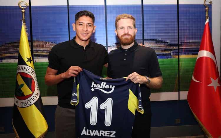 Kapten timnas Meksiko, Edson Alvarez, resmi dipinjam klub Turki Fenerbahce (ANTARA/X/Fenerbahce)