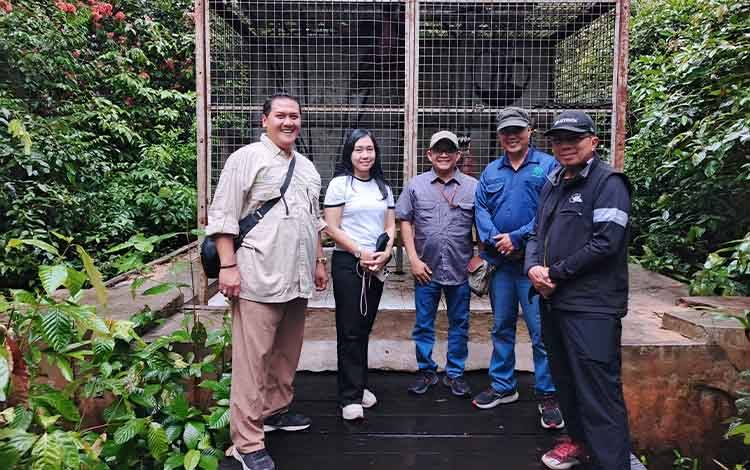 Komite Audit SSMS mengunjungi Pulau Salat, Desa Pilang, Kalimantan Tengah. (FOTO: Istimewa)
