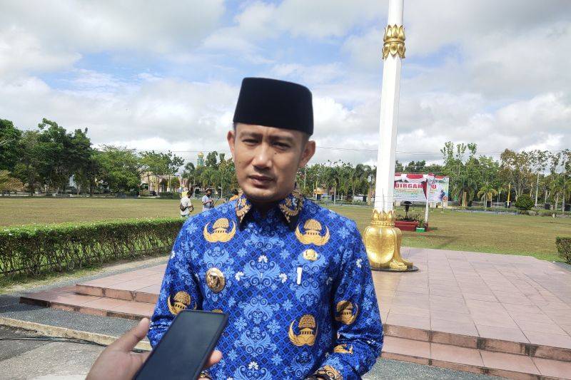 Wali Kota Palangka Raya, Fairid Naparin. ANTARA/Rendhik Andika