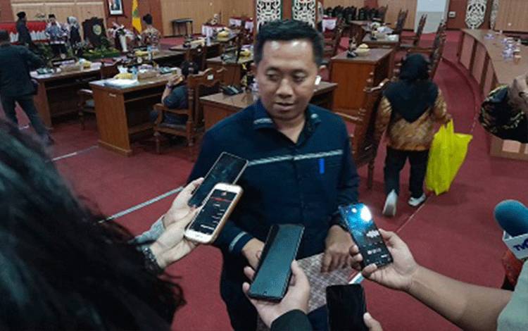 Anggota DPRD Palangka Raya, Sigit Widodo. (Foto: MARINI)