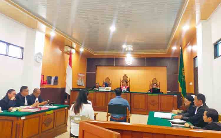 Suasana sidang lanjutan TPPU Gembong Narkoba Puntun Saleh. (FOTO: PATHUR)