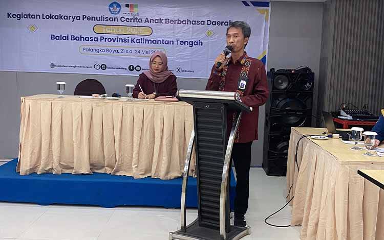 Kepala Balai Bahasa Kalimantan Tengah, Sukardi Gau. (FOTO: Istimewa)