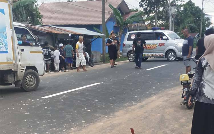 Situasi TKP pasca insiden lakalantas di Jalan DI Panjaitan, Kuala Kapuas, Rabu, 3 Desember 2025. (FOTO: Rescue Kps)