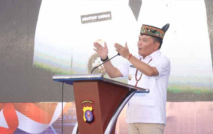 Gubernur Kalteng Agustiar Sabran saat menyampaikan paparan di Kasatwil jajaran Polda Kalteng (Foto : IST)