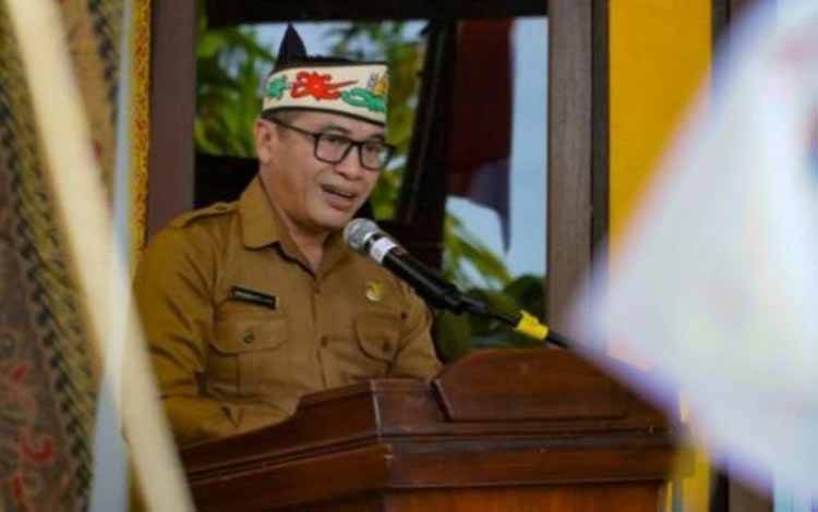 Plt Kepala Disdamkarmat Palangka Raya Urianinu Napulangit Lundjen (Foto : IST)
