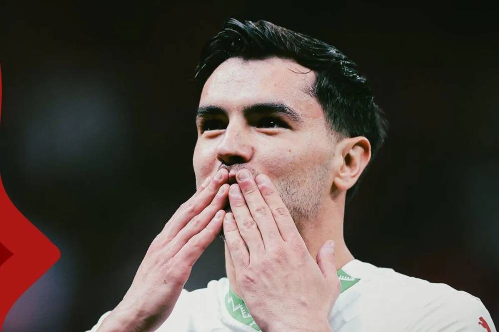 Penyerang Timnas Maroko Brahim Diaz merayakan keberhasilannya mencetak gol ke gawang Timnas Kamerun pada pertandingan perempat final Piala Afrika 2025 di Stadion Prince Moulay Abdallah, Rabat, Jumat (9/1/2026) waktu setempat. (x.com/@CAF_Online)
