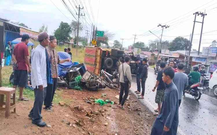Kondisi TKP pasca insiden lakalantas di Jalan H. Mistar Cokrokusumo, Kelurahan Cempaka, Kota Banjarbaru-?Jumat siang, 30 Januari 2026. (FOTO: Rescue Bjm)