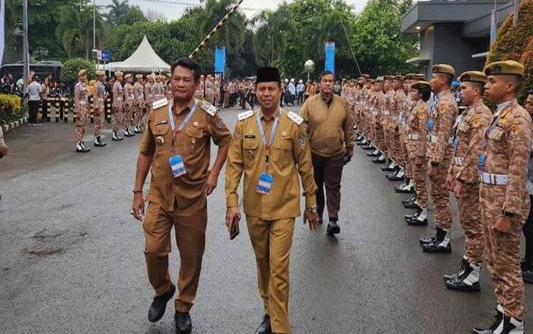 Bupati Seruyan Ahmad Selanorwanda bersama Wakil Bupati H Supian saat menghadiri Rakornas Pemerintah Pusat dan Daerah Tahun 2026 di Sentul Bogor. (Foto : Ist)