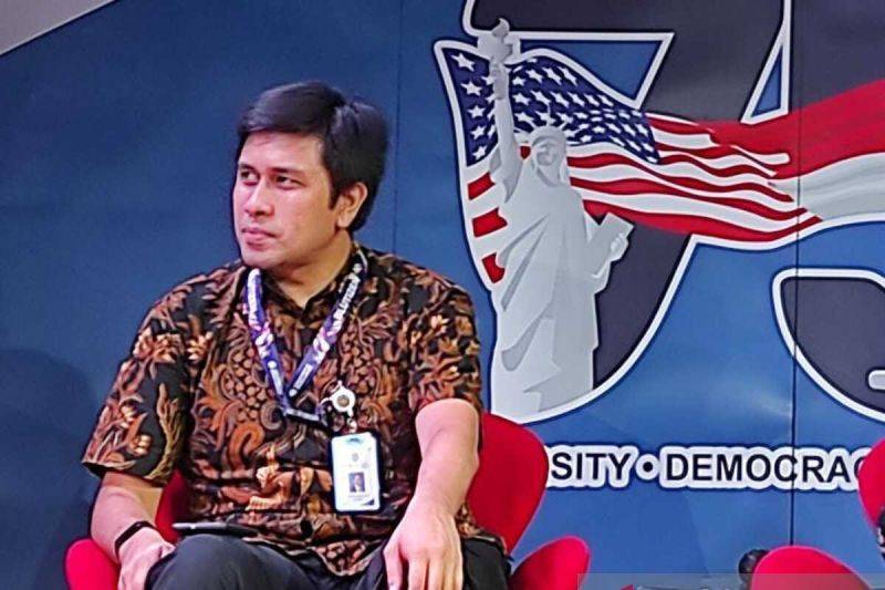 Pengamat hubungan internasional Andrea Abdul Rahman Azzqy. (ANTARA FOTO/Asri Mayang Sari)