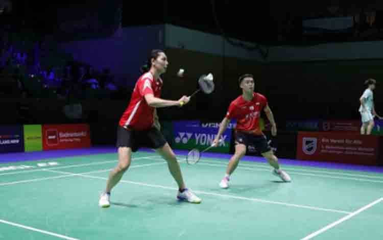 Ganda campuran Indonesia/Singapura Gloria Emanuelle Widjaja/Hee Yong Kai Terry memaksimalkan?chemistry?di lapangan meski memiliki waktu latihan bersama yang terbatas pada BWF World Tour Super 300 German Open.