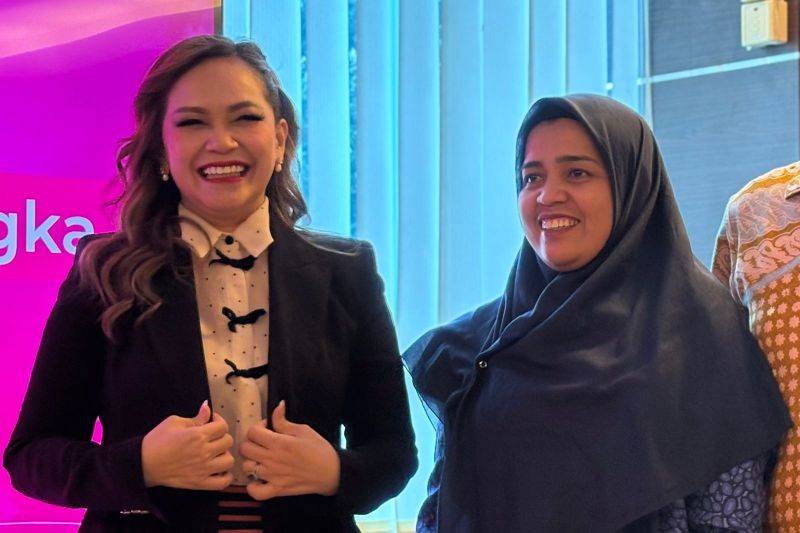 Dokter Spesialis Penyakit Dalam Konsultan Ginjal-Hipertensi dr. Dina Nilasari, Ph.D, Sp.PD, K-GH (kiri) bersama Dokter Spesialis Penyakit Dalam Konsultan Hematologi Onkologi Medik dr. Hayatun Nufus, Sp.PD, K-HOM, FINASIM (kanan) dalam konferensi pers di Jakarta, Jumat (27/2/2026). ANTARA/Hreeloita Dharma Shanti