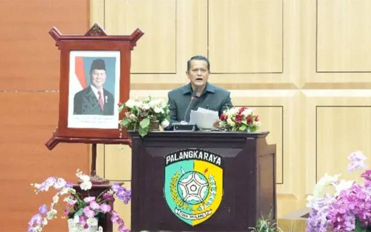 Anggota Komisi I DPRD Palangka Raya, Hatir Sata Tarigan. (FOTO: MARINI)