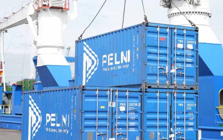 Muatan kontainer yang diangkut menggunakan kapal yang dioperasikan oleh PT Pelni. (ANTARA/HO-Pelni)