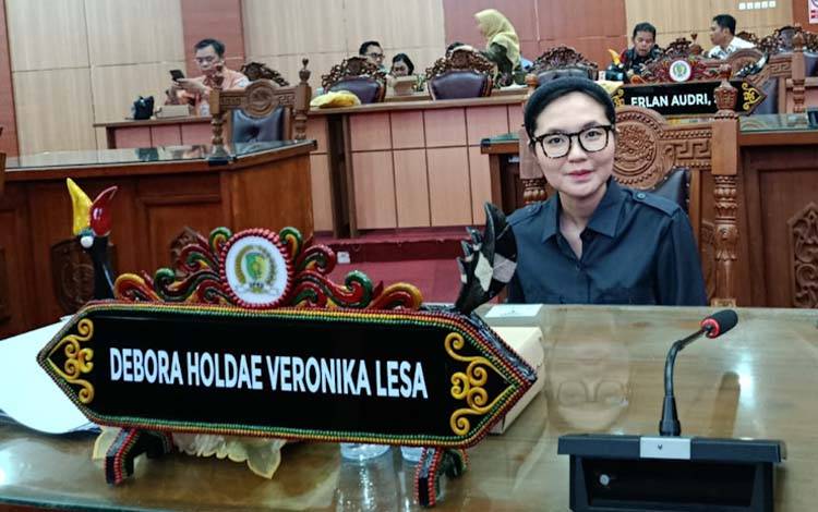 Anggota DPRD Palangka Raya, Debora Holdae Veronika Lesa. (Foto: Marini)