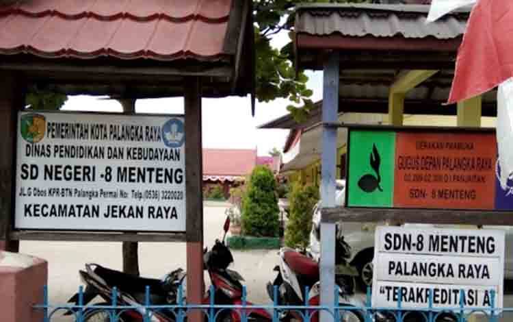 SD Negeri 8 Menteng yang berada di Jalan G. Obos XII Palangka Raya. (FOTO: MARINI)