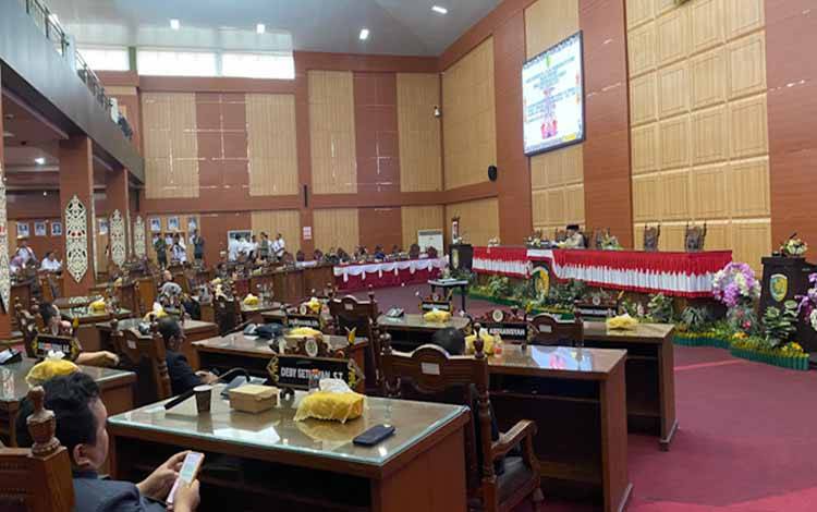 Rapat Paripurna ke-2 Masa Persidangan III Tahun Sidang 2025/2026 DPRD Kota Palangka Raya (Foto:MARINI