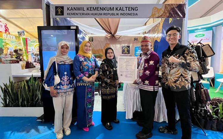 Kanwil Kemenkum Kalteng mendekatkan layanan hukum melalui kegiatan Kalteng Expo, di Palangka Raya, 17 - 23 Mei 2026. ANTARA/Rendhik Andika