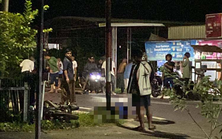 Situasi TKP pascainsiden lakalantas di Jalan Tjilik Riwut, Kuala Kapuas, Jumat, 22 Mei 2026. (FOTO: Rescue Kps)