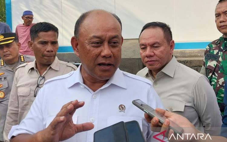 Kepala Badan Gizi Nasional (BGN) Dadan Hindayana. ANTARA/Nur Imansyah.