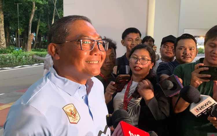 Ketua Badan Tim Nasional (BTN) Sumardji ketika ditemui awak media termasuk ANTARA di sela-sela latihan timnas Indonesia di Stadion Madya Gelora Bung Karno, Jakarta, Senin (1/6/2026). ANTARA/Zaro Ezza Syachniar
