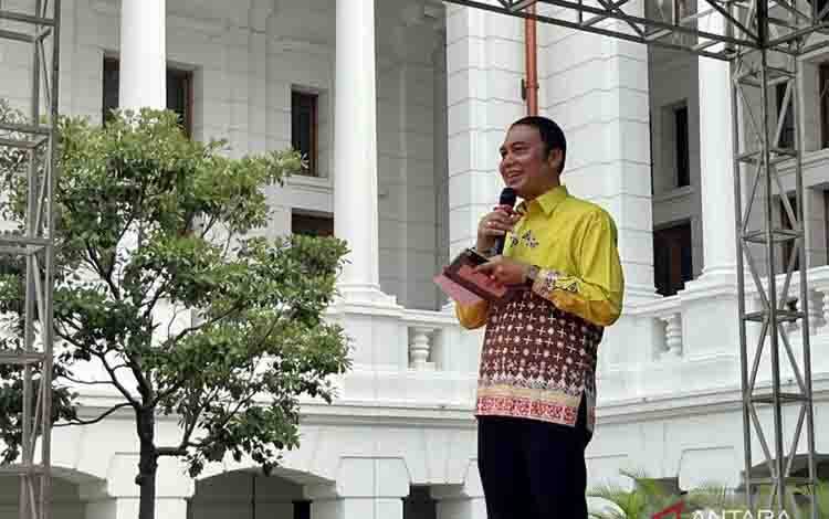 Direktur Seni Rupa dan Seni Pertunjukan Kementerian Ekonomi Kreatif (Kemenekraf) Dadam Mahdar dalam acara "Culture Beyond Borders: International Cultural Showcase" di Museum Bank Indonesia, Jakarta, Sabtu (6/6/2026). (ANTARA/Farika Nur Khotimah)