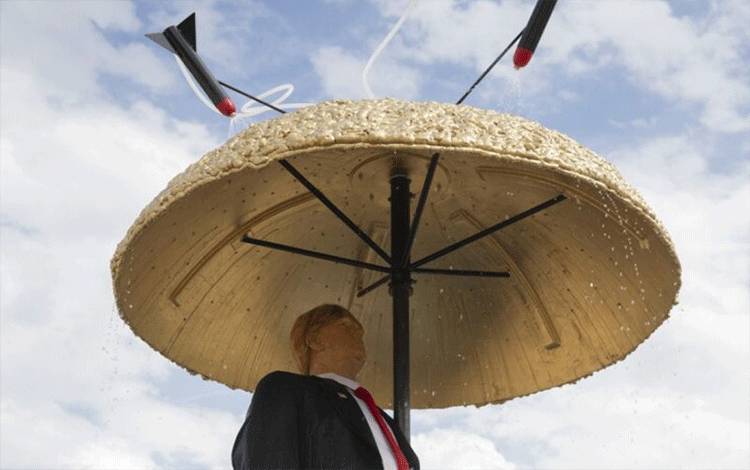 Ilustrasi Trump dan Golden Dome. /ANTARA/Anadolu/py.