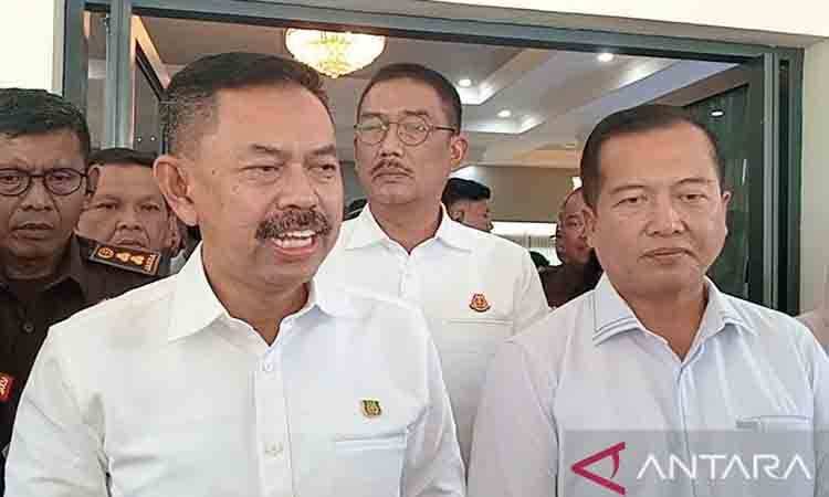 Jaksa Agung Muda Tindak Pidana Umum (Jampidum) Kejagung Agung Asep Nana Mulyana (kiri). ANTARA/Nur Imansyah