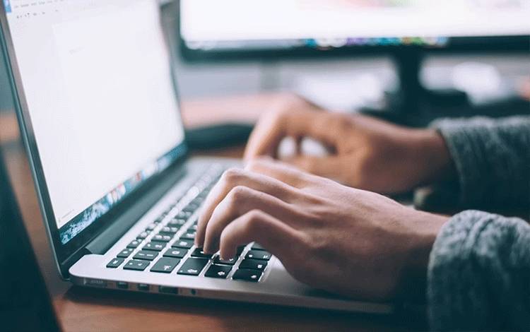 Ilustrasi digitalisasi. Transformasi digital menjadi salah satu agenda strategis Pemerintah Provinsi Kalimantan Tengah untuk mewujudkan tata kelola pemerintahan efektif efisien. (FOTO:UNSPLASH/GLENN CARSTENS-PETERS)
