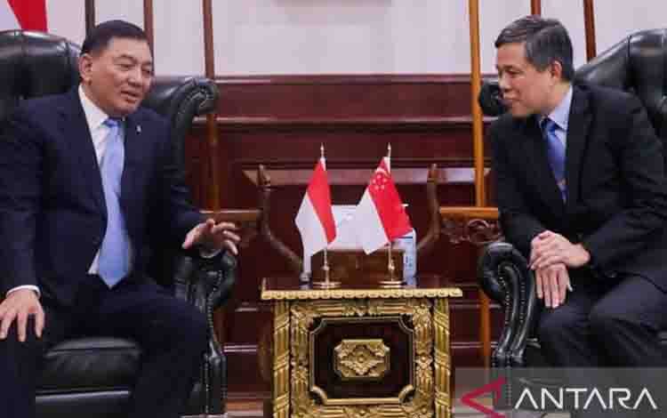 Menteri Pertahanan Sjafrie Sjamsoeddin menerima kunjungan Menteri Pertahanan Singapura H.E. Chan Chun Sing di Kantor Kementerian Pertahanan RI, Jakarta, Selasa (14/7/2026). ANTARA/Ho-Tim Media Menhan Sjafrie Sjamsoeddin