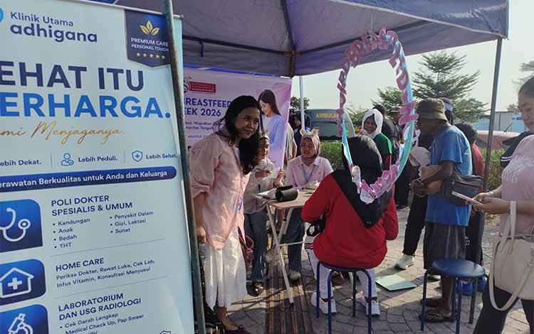 Kegiatan World Breastfeeding Week Klinik Adhigana 2026 di Bundaran Besar bersamaan dengan Car Free Day pada Sabtu, 9 Agustus 2026. (FOTO: TESTI PRISCILLA)